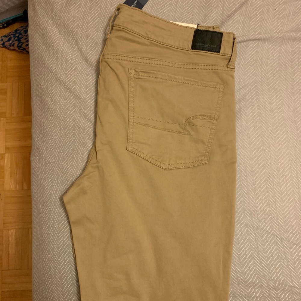 NWT Sz16R AE Skinny Khakis